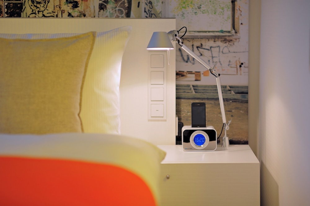 Hotel Indigo Berlin – Ku’damm by IHG — Hotel rooms in Berlin, Berlin