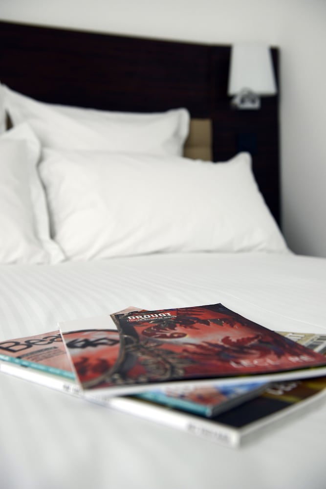 Hôtel & Appartements Monsigny — Hotel rooms in Nice, Provence-Alpes-Cote d'Azur