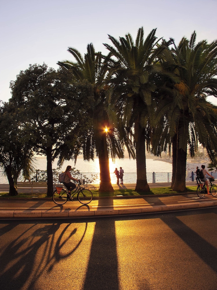 Hôtel & Appartements Monsigny — Attractions in the area in Nice, Provence-Alpes-Cote d'Azur