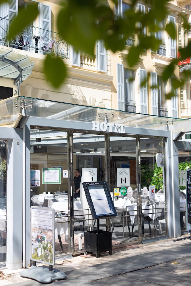 Hôtel & Appartements Monsigny — Restaurant & bars in Nice, Provence-Alpes-Cote d'Azur