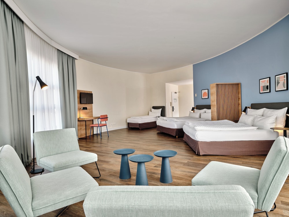 Garner Hotel Berlin - Schöneberg by IHG — Hotel rooms in Berlin, Berlin