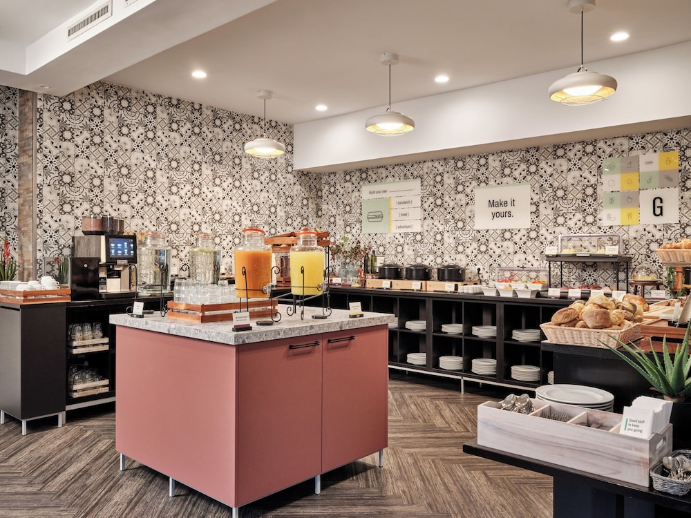 Garner Hotel Berlin - Schöneberg by IHG — Restaurant & bars in Berlin, Berlin