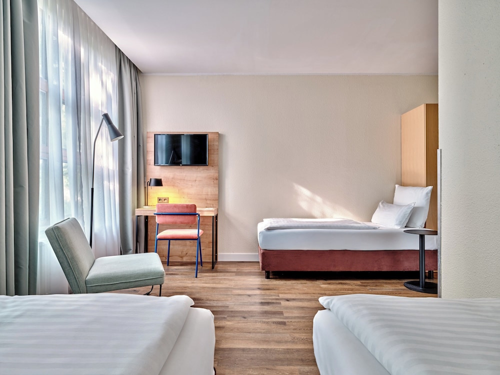 Garner Hotel Berlin - Schöneberg by IHG — Hotel rooms in Berlin, Berlin