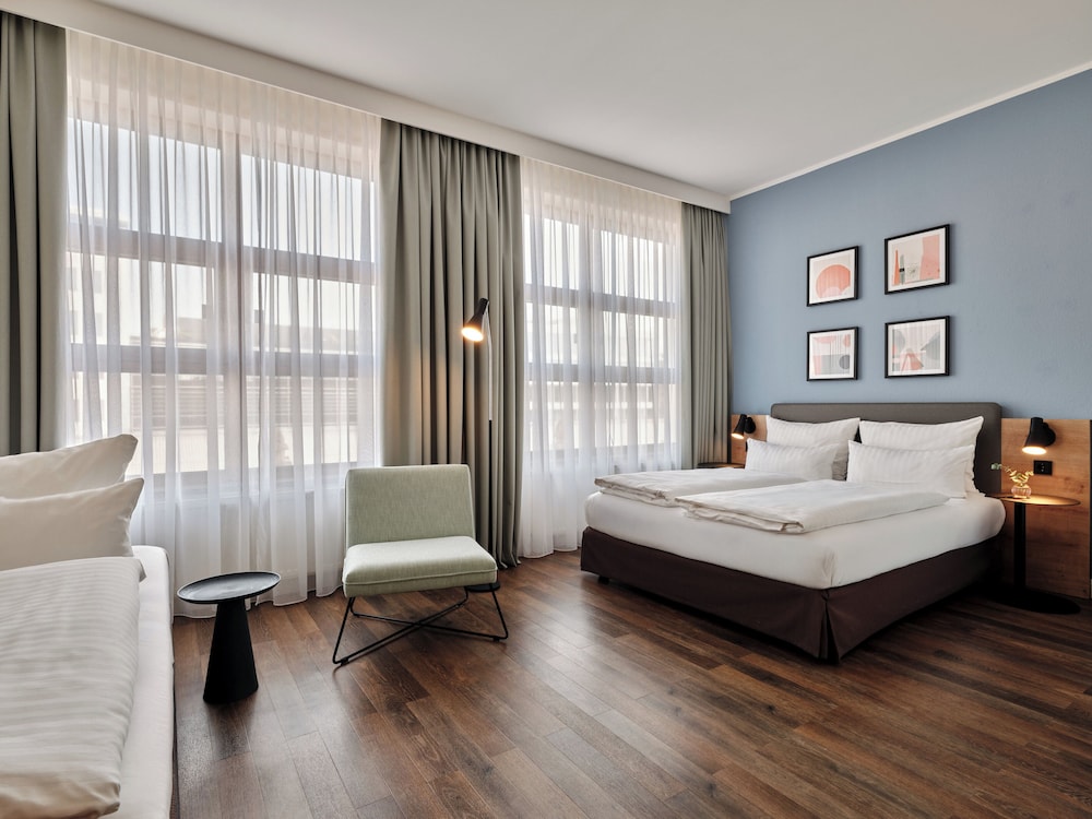 Garner Hotel Berlin - Schöneberg by IHG — Hotel rooms in Berlin, Berlin
