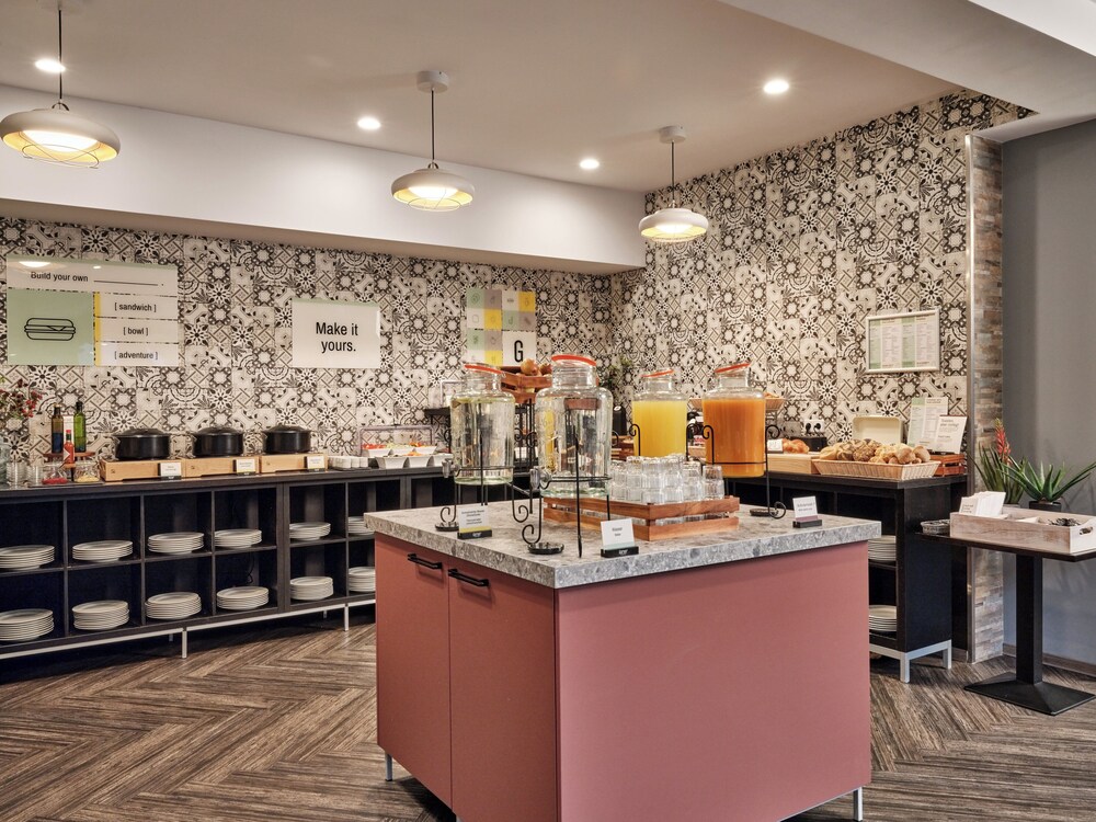 Garner Hotel Berlin - Schöneberg by IHG — Restaurant & bars in Berlin, Berlin