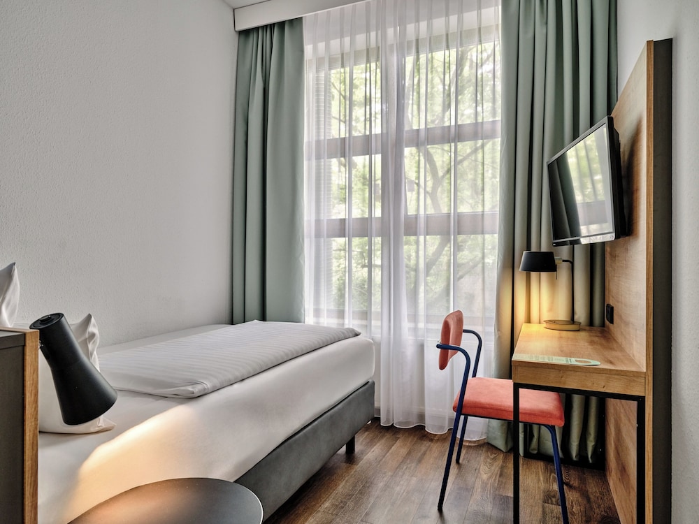 Garner Hotel Berlin - Schöneberg by IHG — Hotel rooms in Berlin, Berlin