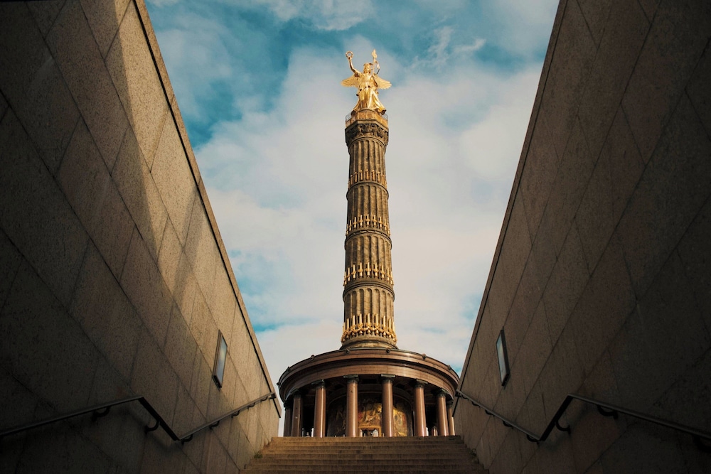 Garner Hotel Berlin - Schöneberg by IHG — Attractions in the area in Berlin, Berlin