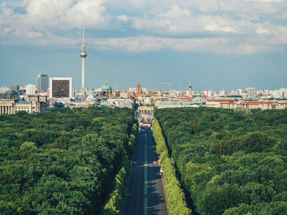 Garner Hotel Berlin - Schöneberg by IHG — Attractions in the area in Berlin, Berlin