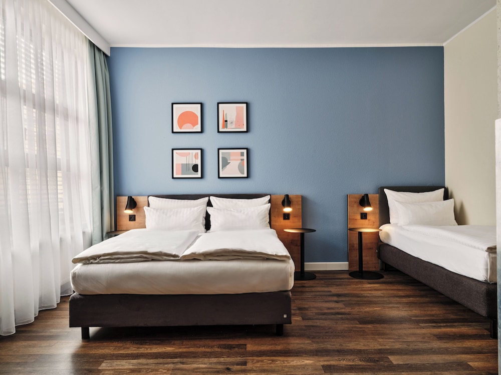 Garner Hotel Berlin - Schöneberg by IHG — Hotel rooms in Berlin, Berlin