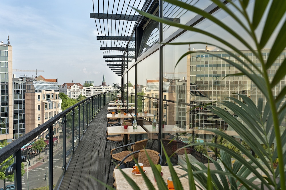 Come Inn Berlin Kurfürstendamm — Restaurant & bars in Berlin, Berlin