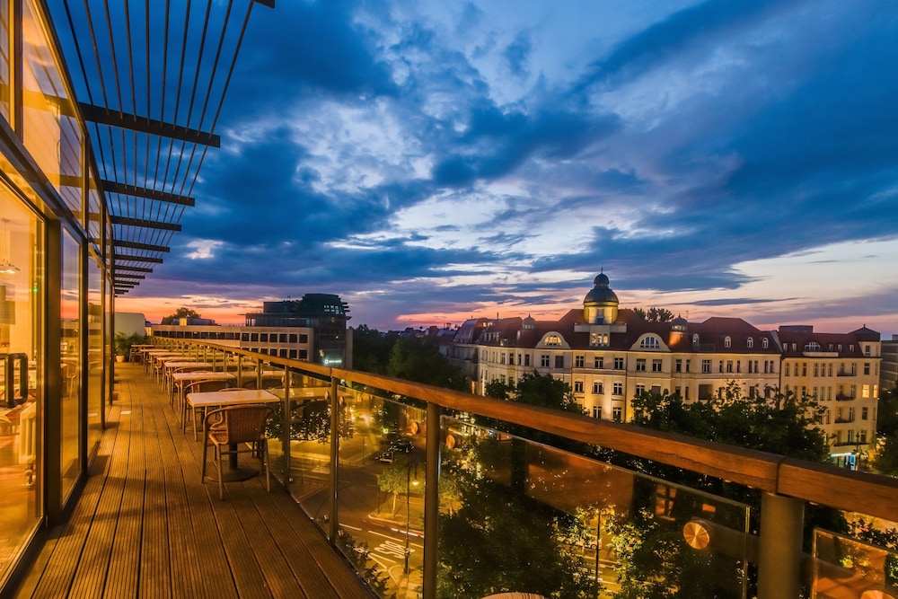 Come Inn Berlin Kurfürstendamm — Restaurant & bars in Berlin, Berlin