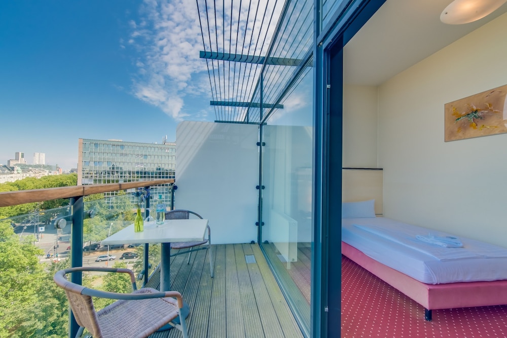 Come Inn Berlin Kurfürstendamm — Hotel rooms in Berlin, Berlin