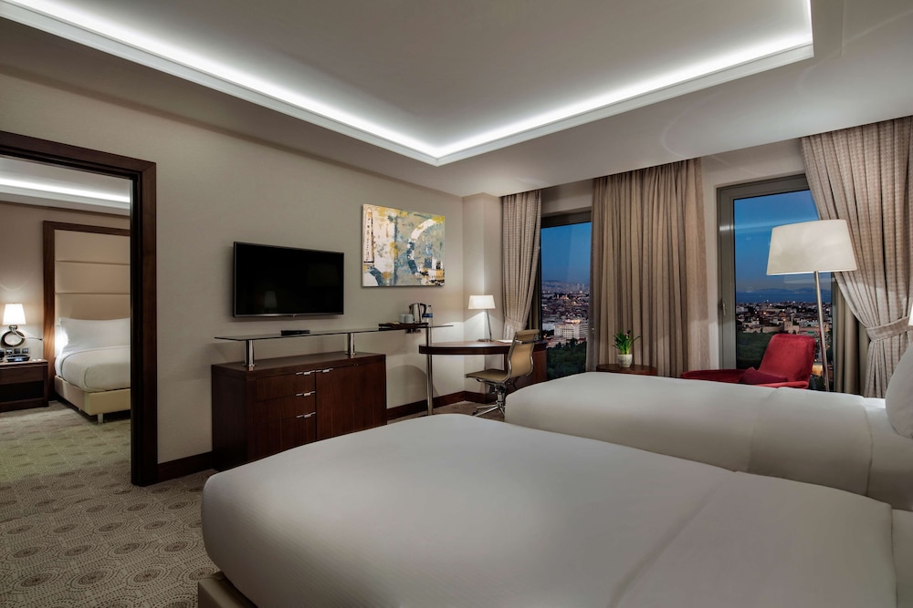 DoubleTree by Hilton Istanbul Topkapi — Hotel rooms in Istanbul, Istanbul