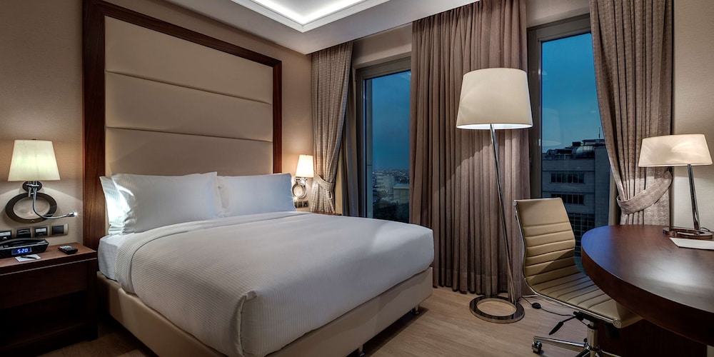 DoubleTree by Hilton Istanbul Topkapi — Hotel rooms in Istanbul, Istanbul