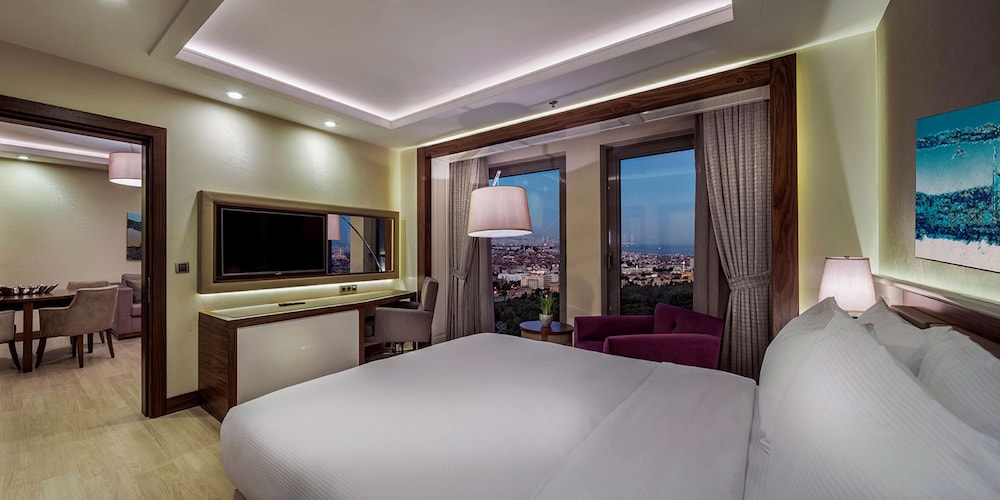 DoubleTree by Hilton Istanbul Topkapi — Hotel rooms in Istanbul, Istanbul