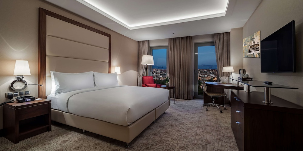 DoubleTree by Hilton Istanbul Topkapi — Hotel rooms in Istanbul, Istanbul