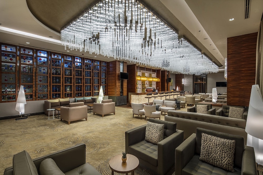 DoubleTree by Hilton Istanbul Topkapi — Restaurant & bars in Istanbul, Istanbul