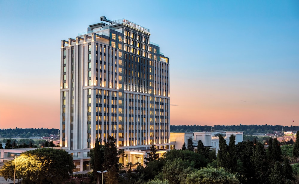 DoubleTree by Hilton Istanbul Topkapi — Main photo in Istanbul, Istanbul