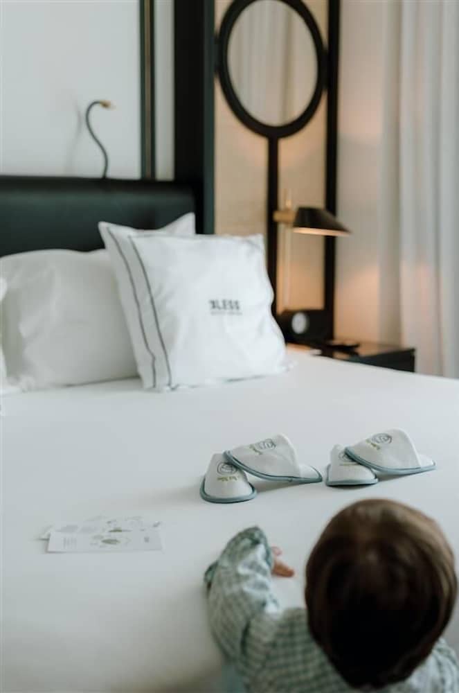 BLESS Ibiza Cala Nova - The Leading Hotels of the World — Hotel rooms in Santa Eulalia, Balearic Islands