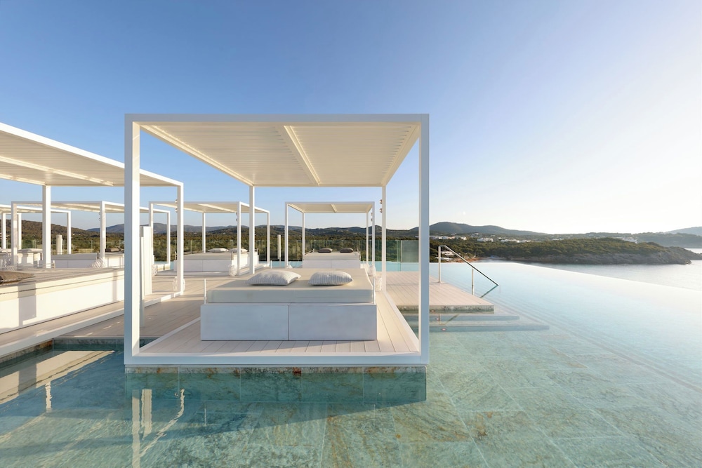 BLESS Ibiza Cala Nova - The Leading Hotels of the World — Swimming pool in Santa Eulalia, Balearic Islands