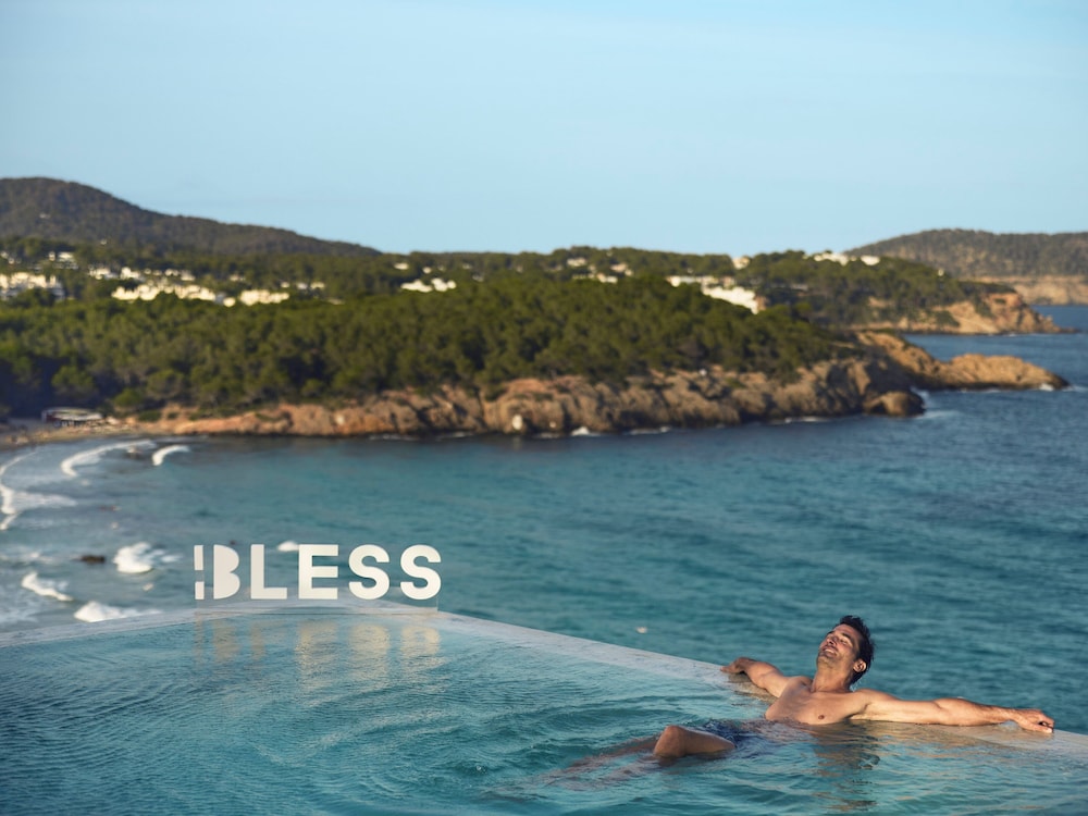 BLESS Ibiza Cala Nova - The Leading Hotels of the World — Swimming pool in Santa Eulalia, Balearic Islands