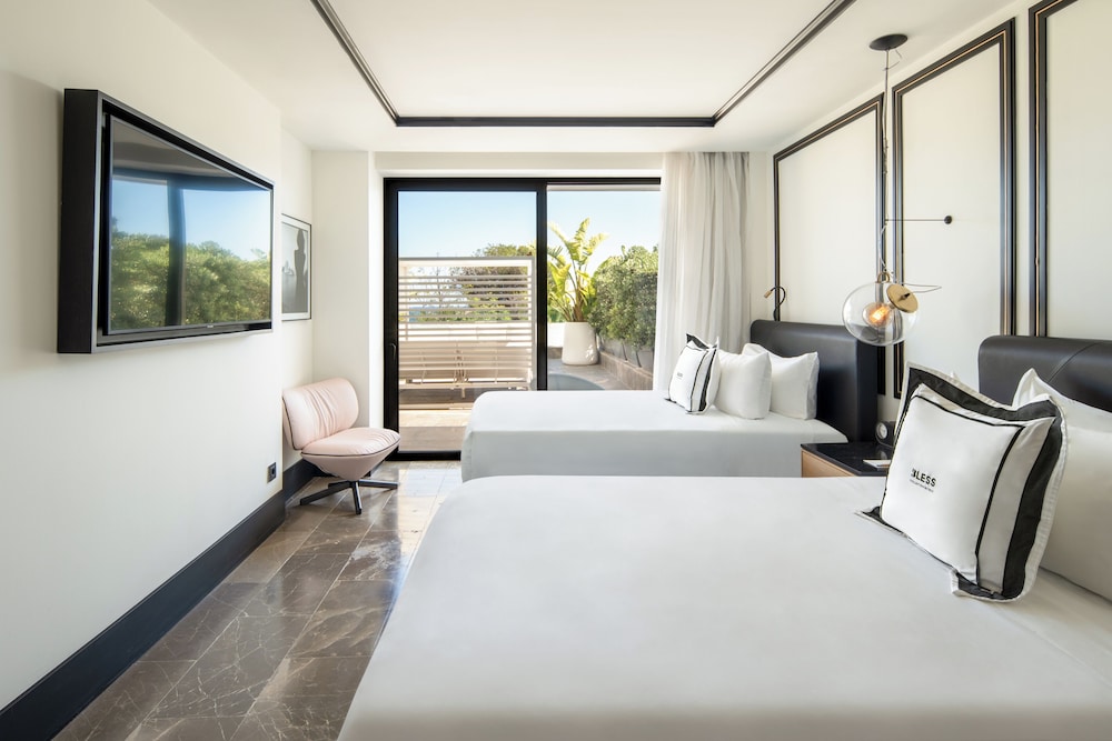 BLESS Ibiza Cala Nova - The Leading Hotels of the World — Hotel rooms in Santa Eulalia, Balearic Islands
