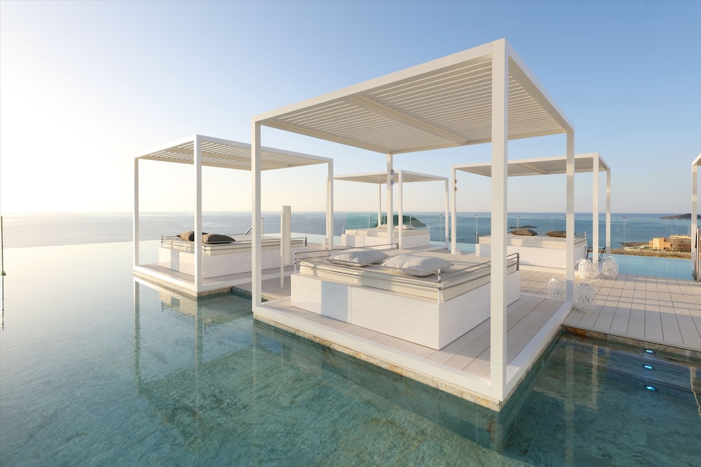 BLESS Ibiza Cala Nova - The Leading Hotels of the World — Swimming pool in Santa Eulalia, Balearic Islands