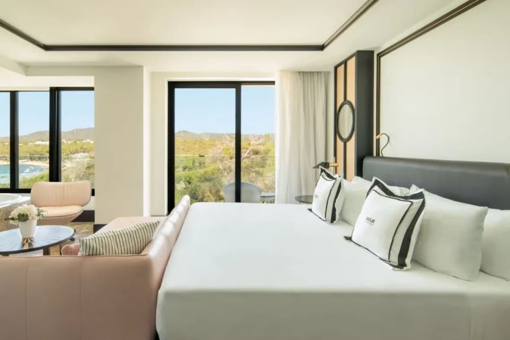 BLESS Ibiza Cala Nova - The Leading Hotels of the World — Hotel rooms in Santa Eulalia, Balearic Islands