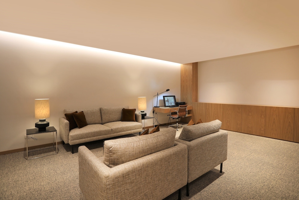 Iberostar Selection Lisboa — Hotel rooms in Lisbon, Lisboa