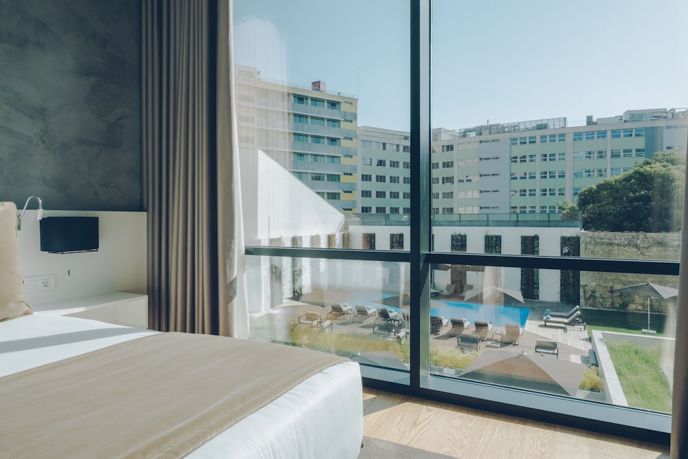 Iberostar Selection Lisboa — Hotel rooms in Lisbon, Lisboa