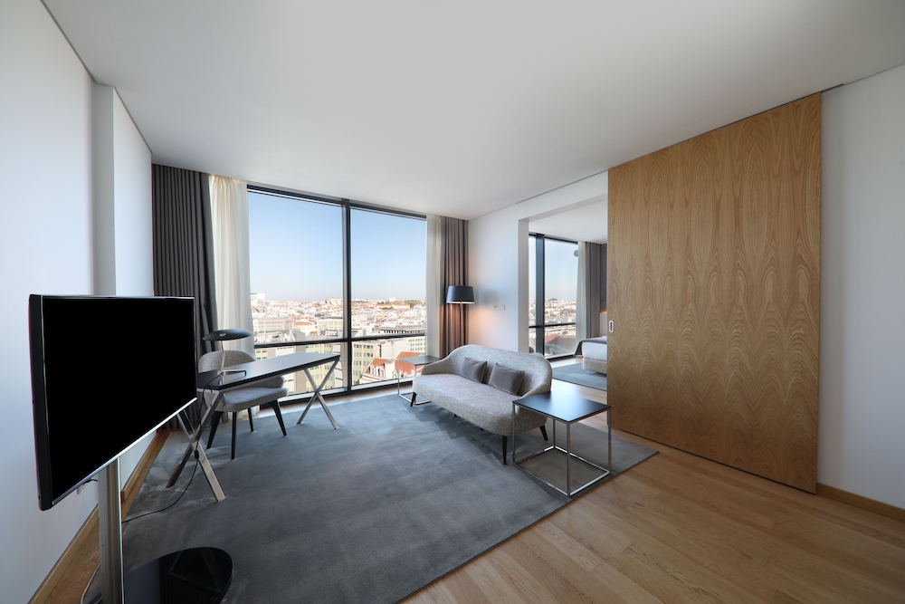 Iberostar Selection Lisboa — Hotel rooms in Lisbon, Lisboa
