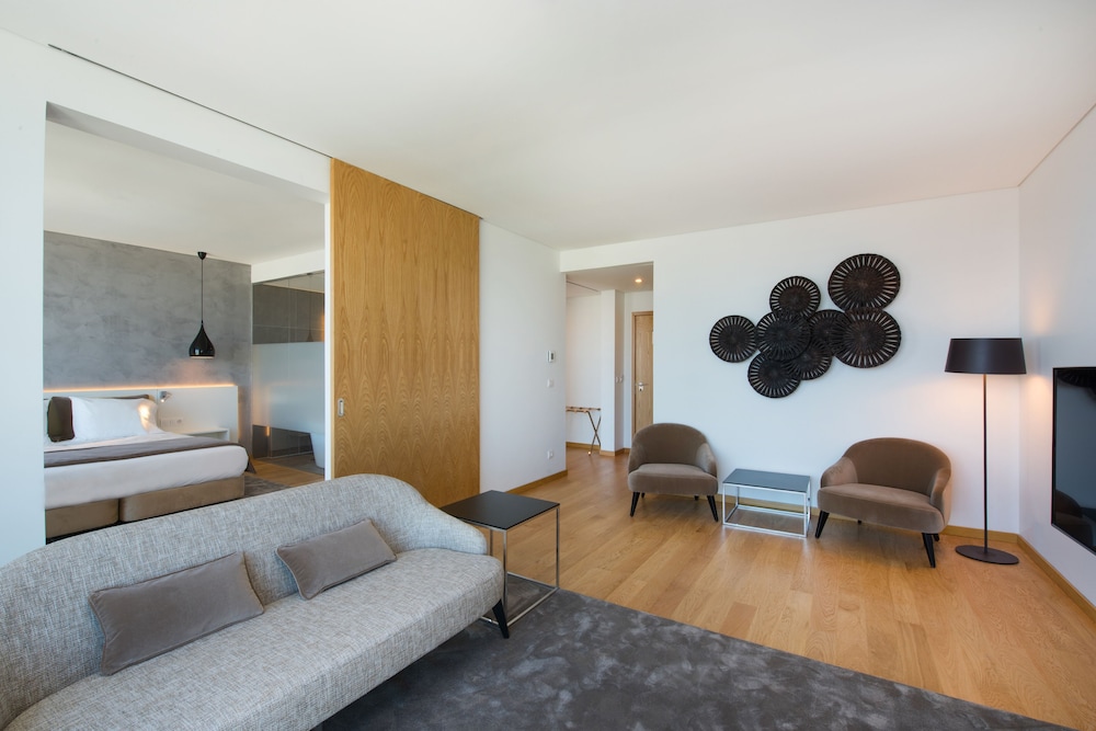 Iberostar Selection Lisboa — Hotel rooms in Lisbon, Lisboa
