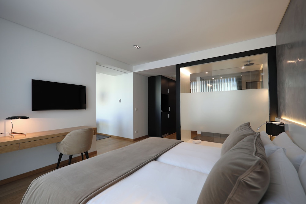 Iberostar Selection Lisboa — Hotel rooms in Lisbon, Lisboa