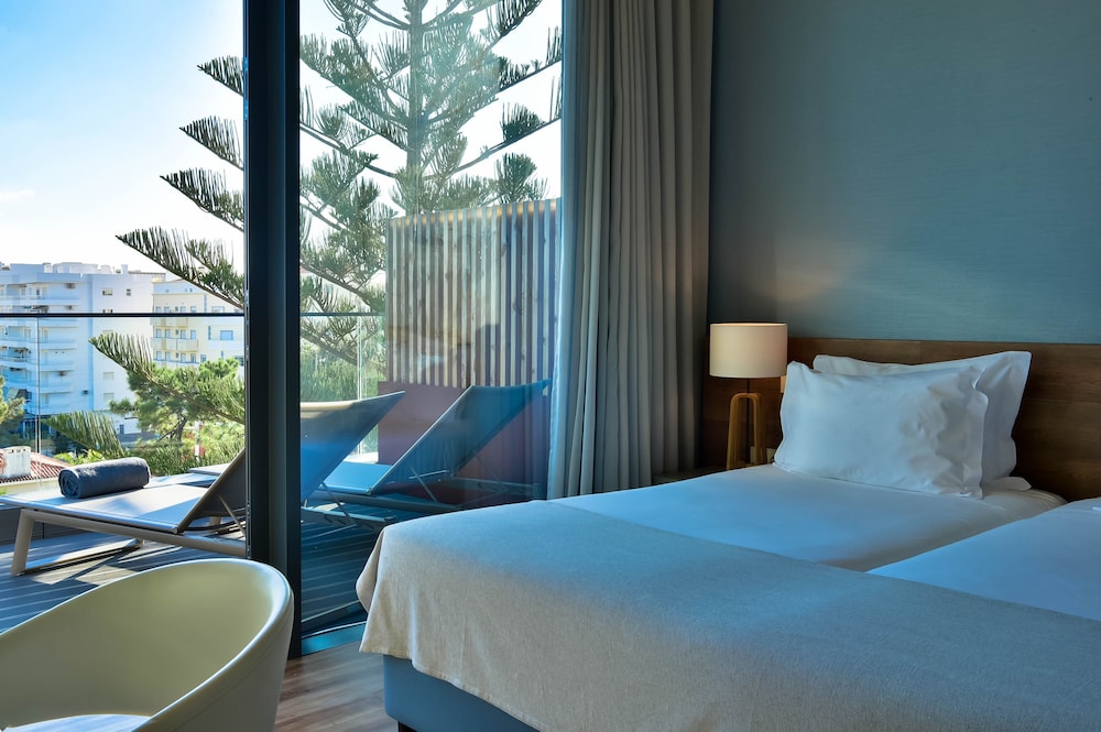 The Prime Energize Hotel & Spa — Hotel rooms in Monte Gordo, Faro