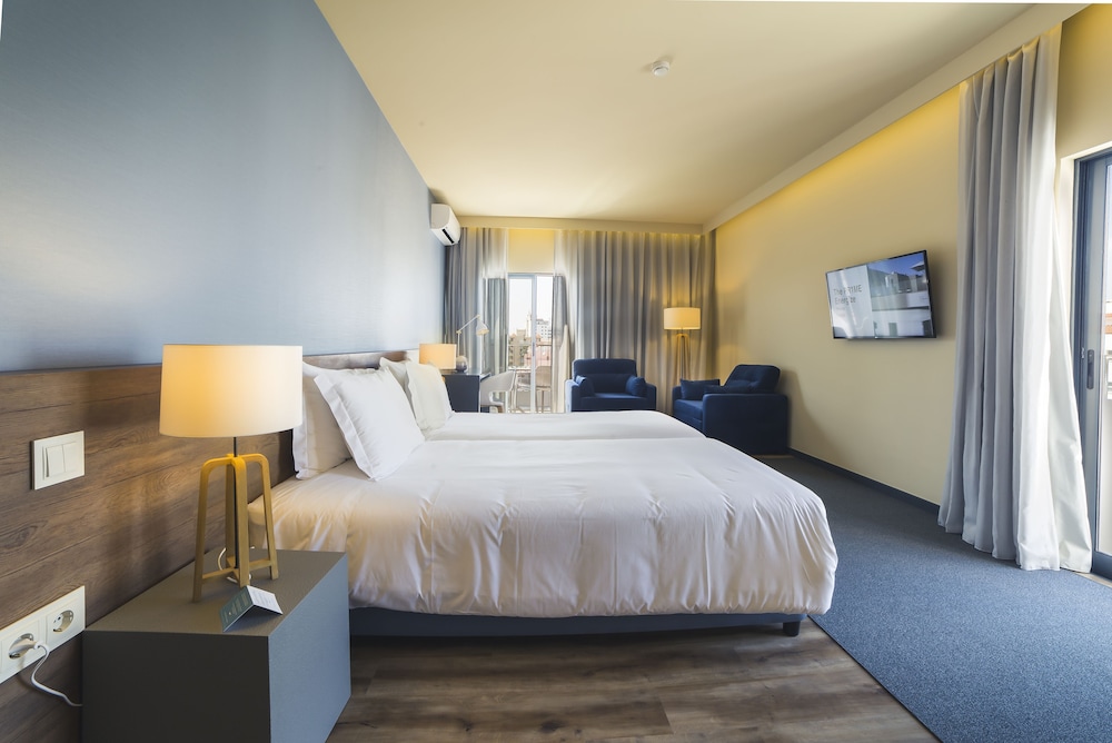 The Prime Energize Hotel & Spa — Hotel rooms in Monte Gordo, Faro