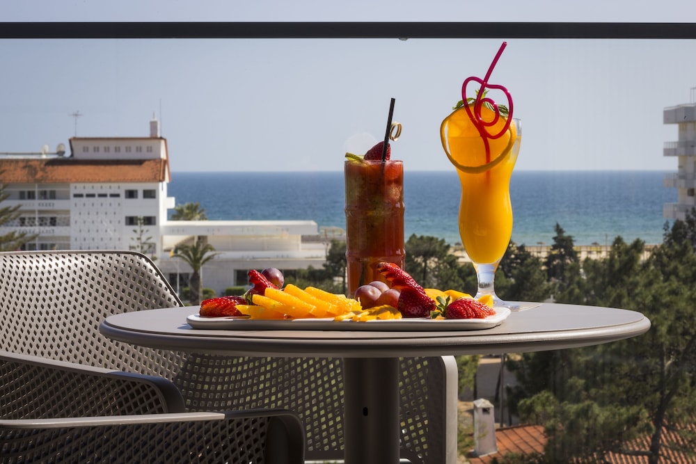 The Prime Energize Hotel & Spa — Restaurant & bars in Monte Gordo, Faro