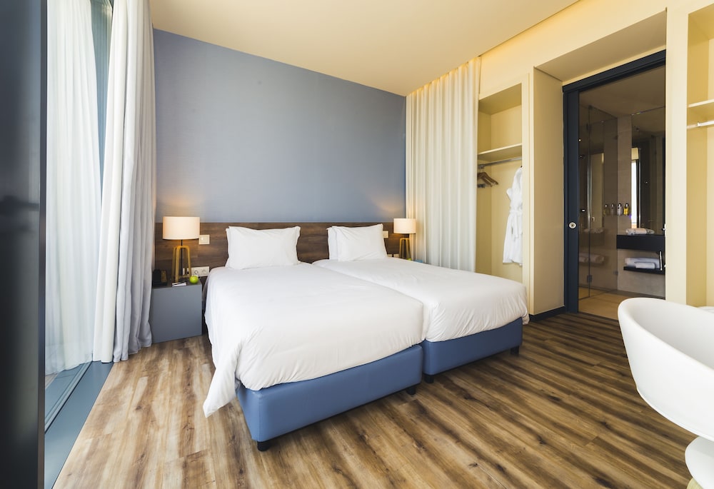 The Prime Energize Hotel & Spa — Hotel rooms in Monte Gordo, Faro