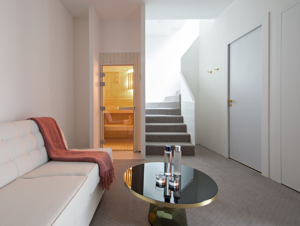 Hotel Parister & Spa — Hotel rooms in Paris, Ile-de-France