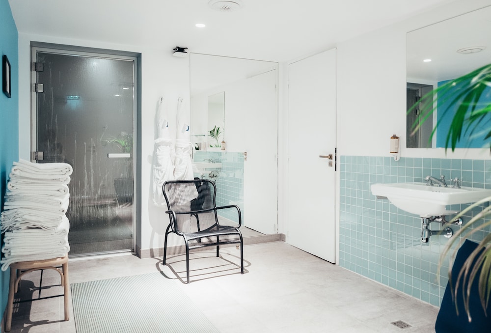 Hotel Parister & Spa — Hotel rooms in Paris, Ile-de-France