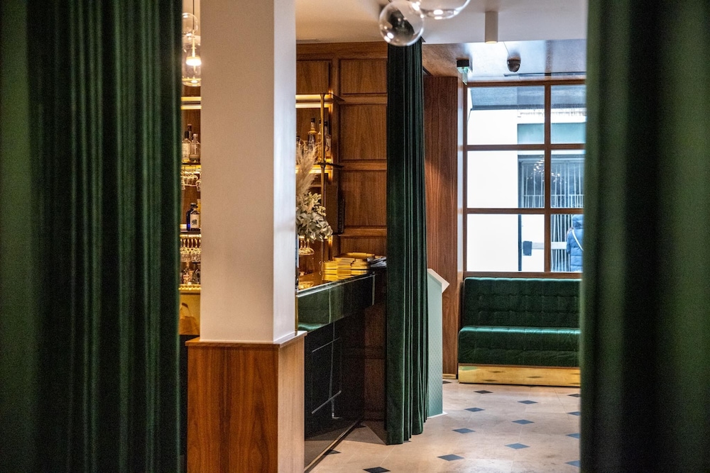 Hotel Parister & Spa — Restaurant & bars in Paris, Ile-de-France