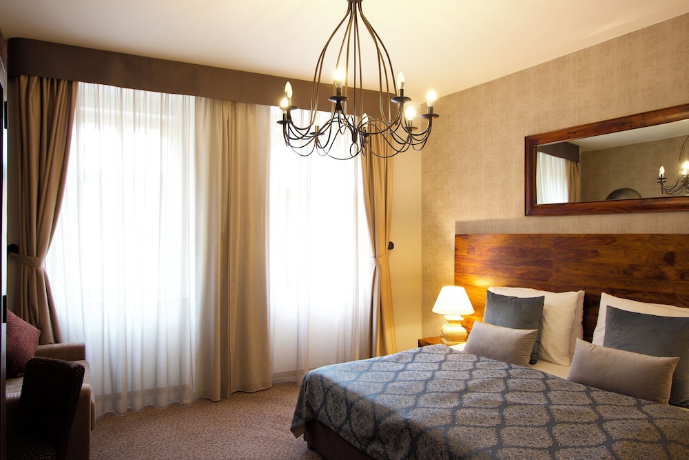 Hotel Residence Agnes — Hotel rooms in Prague, Prague