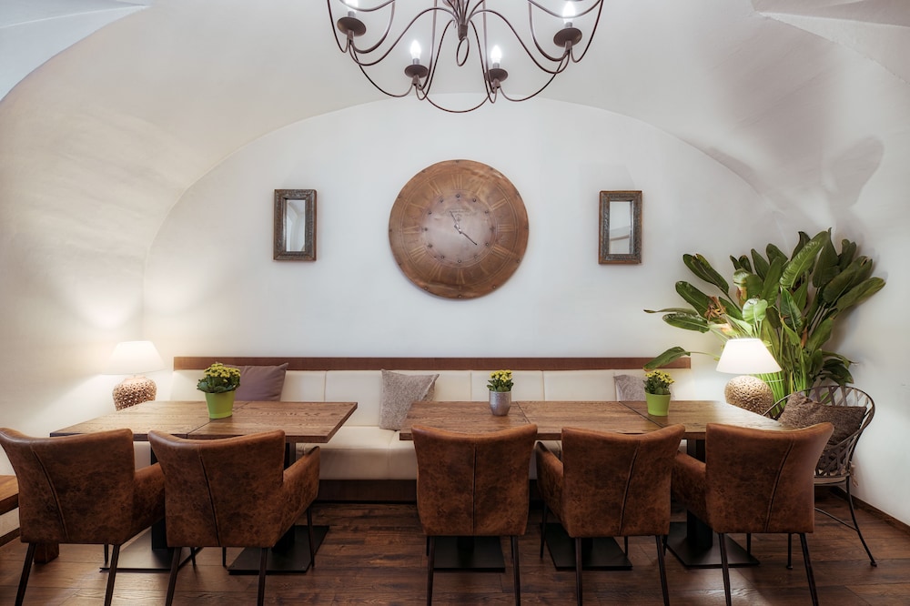 Hotel Residence Agnes — Restaurant & bars in Prague, Prague