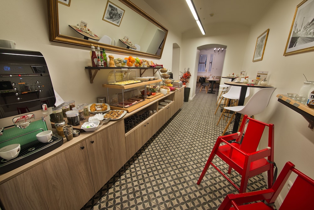 Hotel Suite Home Prague — Restaurant & bars in Prague, Prague