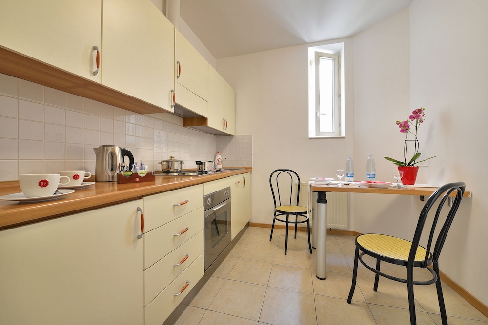 Hotel Suite Home Prague — Hotel rooms in Prague, Prague