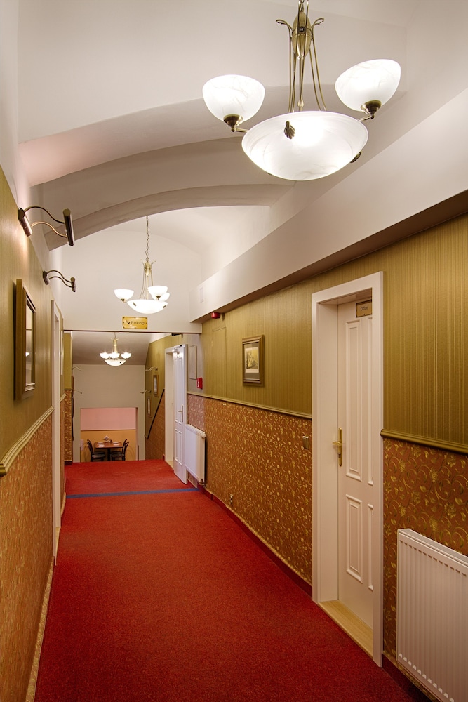 Hotel Taurus — Hotel building in Prague, Prague
