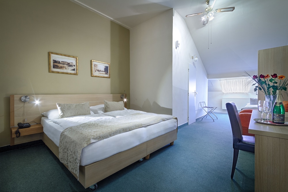 Hotel Taurus - zdjęcie 5