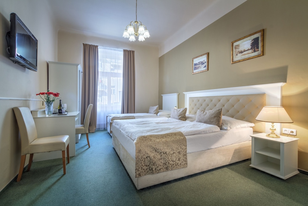 Hotel Taurus - zdjęcie 3