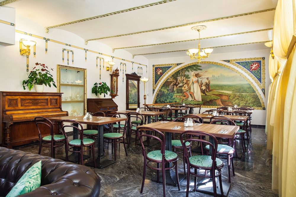 Hotel Taurus — Restaurant & bars in Prague, Prague