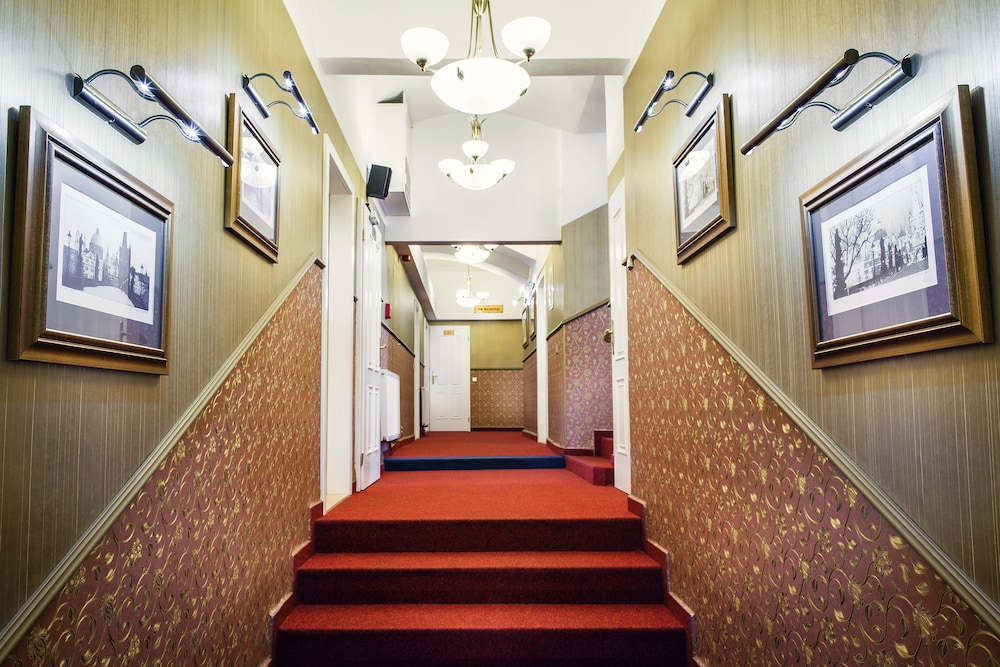 Hotel Taurus — Hotel building in Prague, Prague