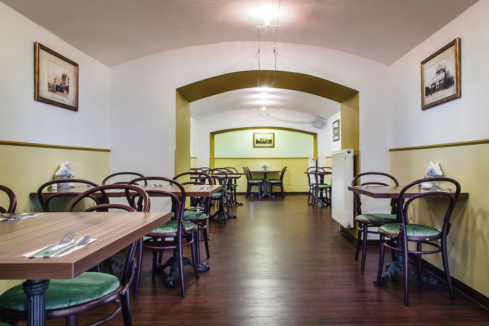 Hotel Taurus — Restaurant & bars in Prague, Prague